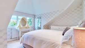 Photo 15- click for photo gallery